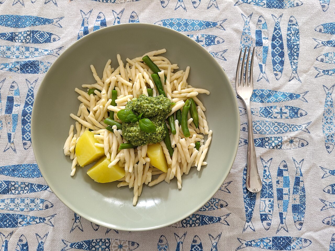 Trofie al Pesto Genovese — Fotografia real de referência