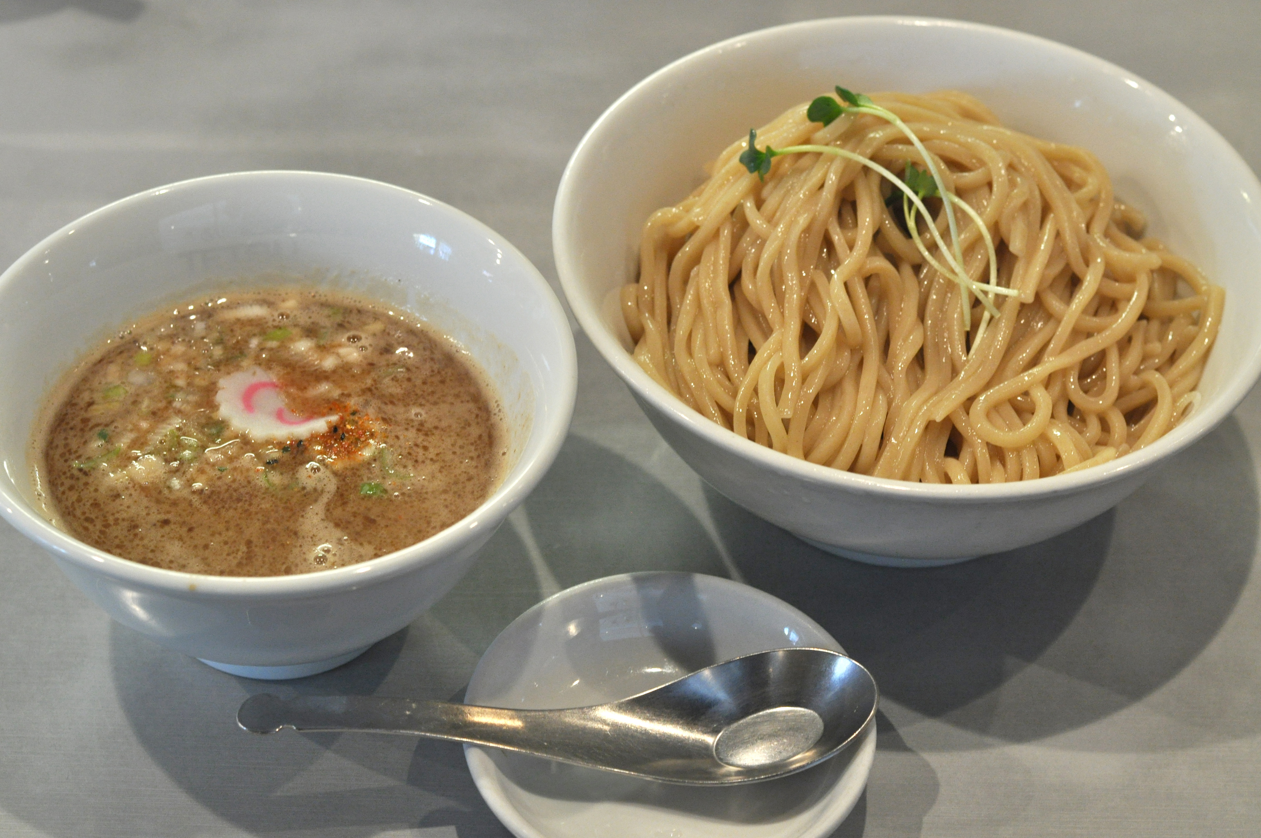 Lámen tsukemen caseiro — Fotografia real de referência